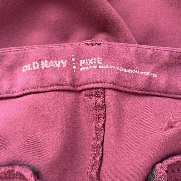 Old Navy L Pixie Burgundy Pants - Picture 5 of 6